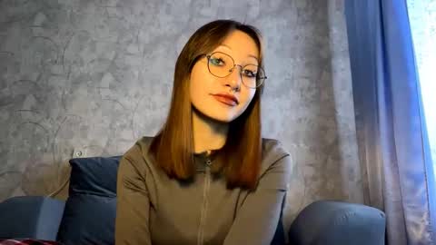 Alice online show from October 3, 7:46 am