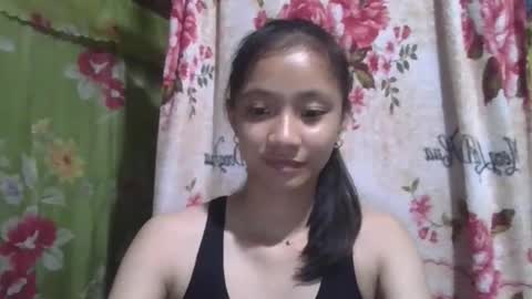imurasian_fox online show from May 3, 2:42 pm