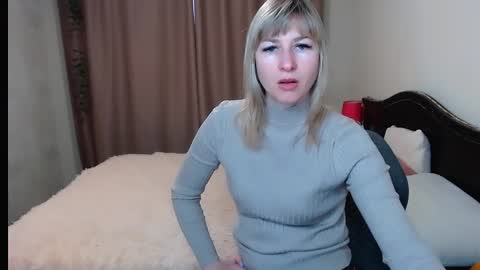 incredible_ariela online show from December 6, 9:54 am
