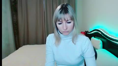 incredible_ariela online show from December 3, 10:59 am