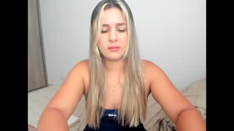 Lana online show from November 28, 8:12 pm