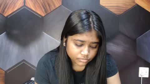 Melz online show from May 16, 10:36 am