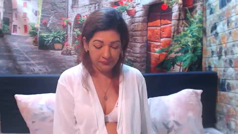 Alisha online show from January 13, 5:01 am