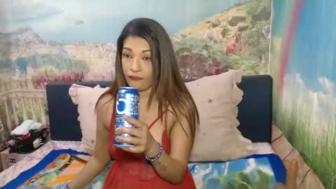 Alisha online show from October 6, 9:04 am