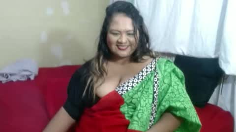 Snapshot of indianass38dd chatting on September 26, 12:41 am indianass38dd online show from September 26, 12:41 am