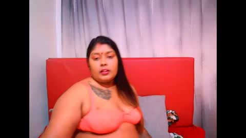 indianbarbie00 online show from September 25, 6:34 am