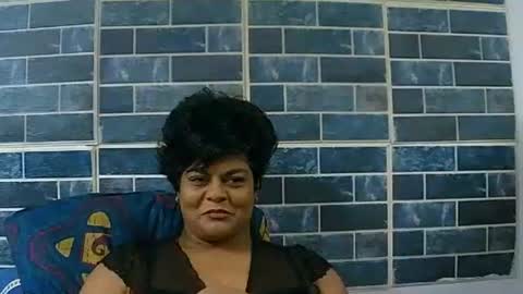 Snapshot of indiancherrypie chatting on December 5, 7:05 am indiancherrypie online show from December 5, 7:05 am