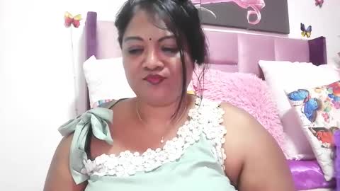 indiandelia online show from February 6, 5:30 pm