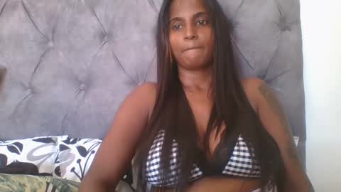 Snapshot of indianjasmin chatting on March 1, 8:23 am priya online show from March 1, 8:23 am
