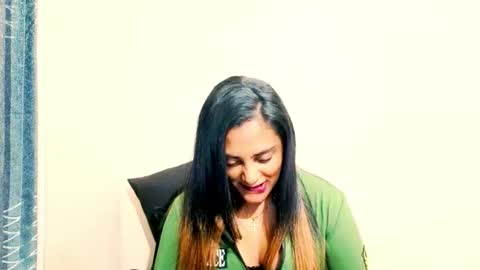 indianplaymate online show from May 16, 5:34 pm