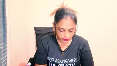 indianplaymate online show from May 11, 5:10 pm