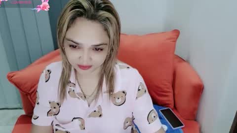 Yazmin online show from May 18, 12:42 am