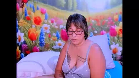 roxy online show from October 10, 1:54 am