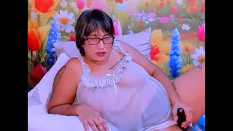 roxy online show from October 8, 7:07 pm