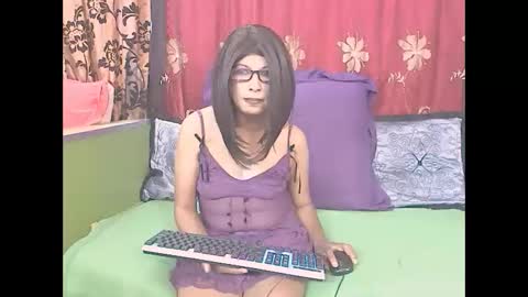 Snapshot of indiansaiyaara chatting on October 14, 7:33 am indiansaiyaara online show from October 14, 7:33 am