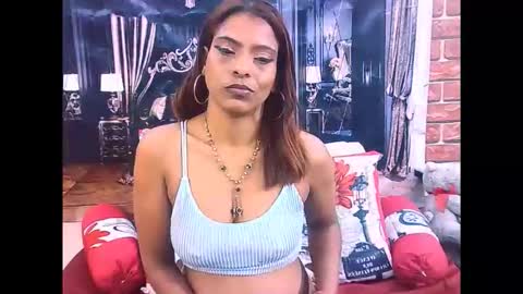 indiansexyass4u2luv online show from May 15, 8:00 pm
