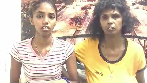 indiansexyslender4u2luv online show from January 11, 6:14 am