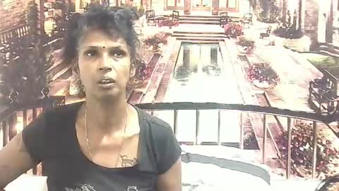 indiansexyslender4u2luv online show from January 14, 6:02 am