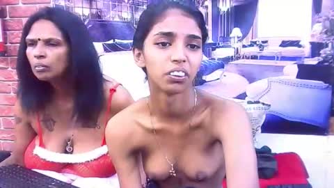 indiansexyslender4u2luv online show from November 24, 5:53 am