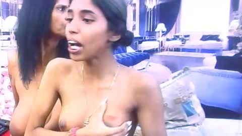 indiansexyslender4u2luv online show from December 19, 7:22 am