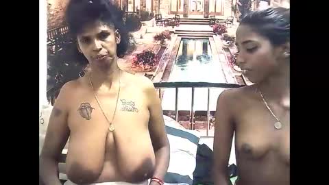 indiansexyslender4u2luv online show from January 8, 6:41 am
