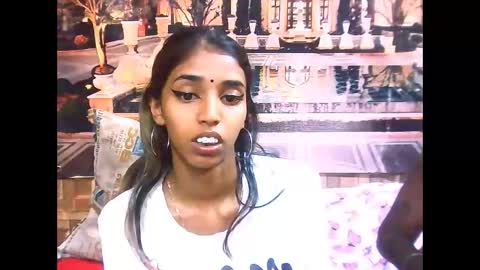 indiansexyslender4u2luv online show from January 8, 4:11 pm