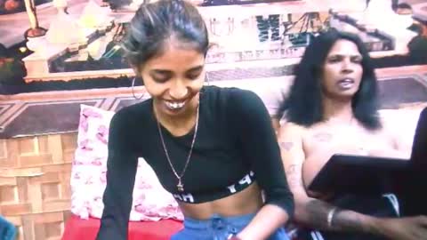 indiansexyslender4u2luv online show from January 11, 5:56 am