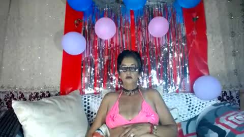 indiansweetlips online show from February 20, 7:08 pm