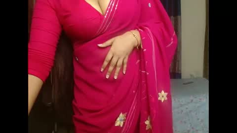 tina online show from November 26, 6:42 pm