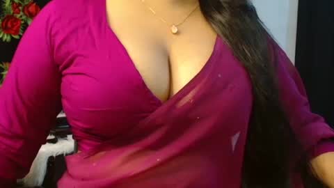 tina online show from June 18, 7:41 pm