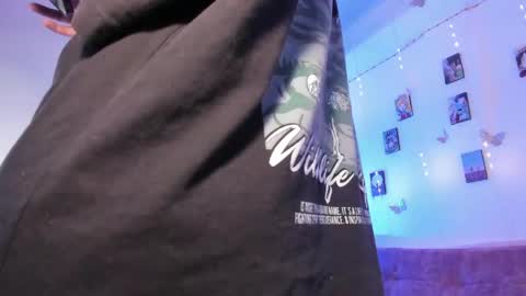 Luna  online show from May 21, 3:48 am