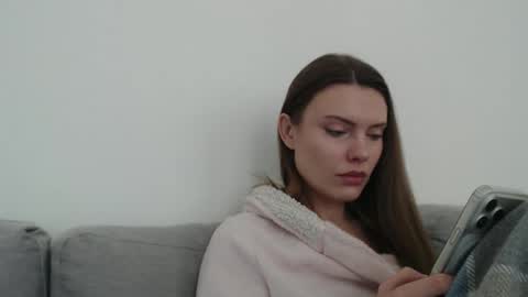 Sweet girl online show from January 13, 9:35 am