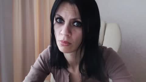 InjaAtHome online show from January 24, 12:10 pm