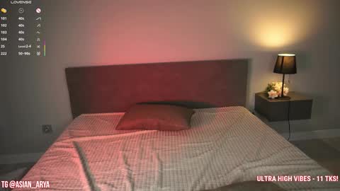 Luna and Dior online show from March 11, 1:36 pm