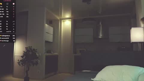 Im Senise Welcome to my room My instagram  online show from May 16, 9:01 am