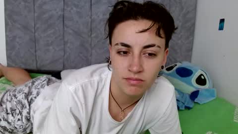 lyan onlyfans n linda online show from November 1, 8:02 pm