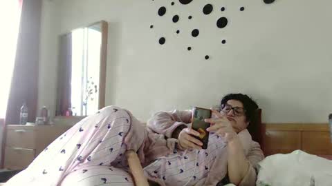 inna46_ online show from November 14, 1:55 pm