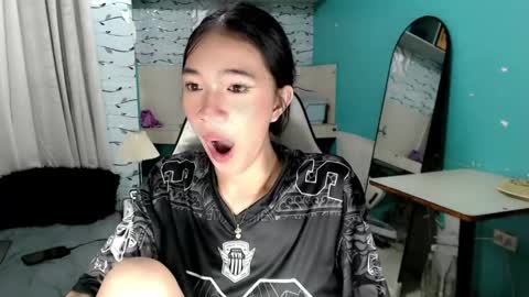 Reign online show from May 6, 11:31 pm