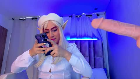 Innoocent Luna online show from October 31, 8:24 pm