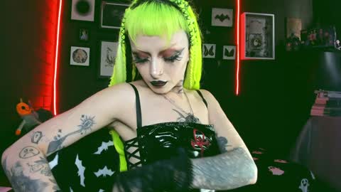 Snapshot of insania_999 chatting on January 28, 4:52 pm SANIA online show from January 28, 4:52 pm