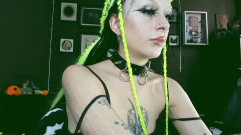 Snapshot of insania_999 chatting on February 8, 3:31 pm SANIA online show from February 8, 3:31 pm