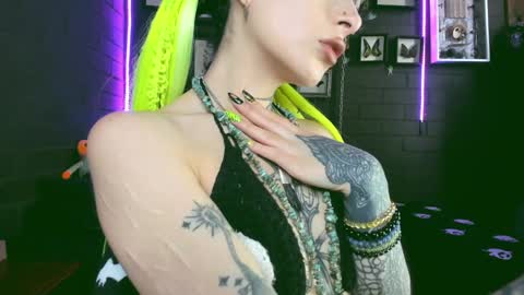 Snapshot of insania_999 chatting on January 23, 5:10 pm SANIA online show from January 23, 5:10 pm