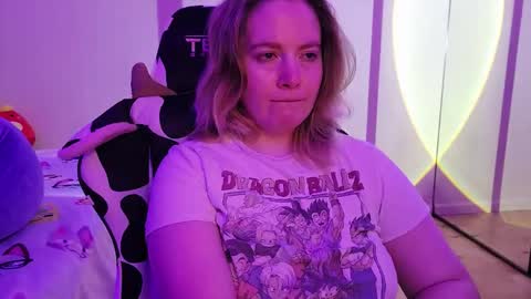 Faye online show from October 21, 4:27 am