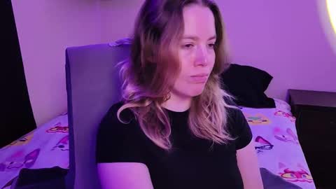 Faye online show from March 1, 8:47 am