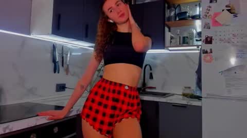 Bernadette  Join  online show from February 24, 10:52 pm