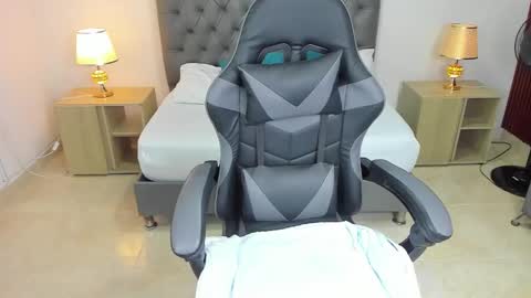 Irantzu online show from December 22, 12:27 pm