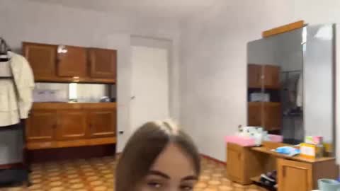 Evie online show from September 14, 10:35 am