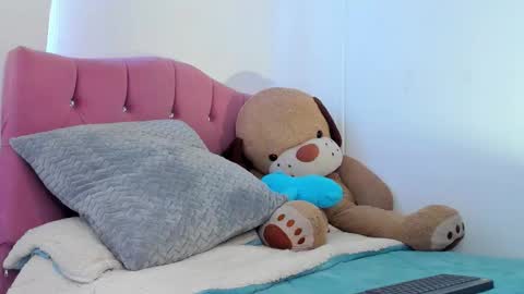 Iris online show from November 26, 8:43 pm