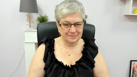 I R I S online show from May 11, 6:04 am