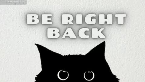 Iris Moira  online show from May 18, 12:44 pm